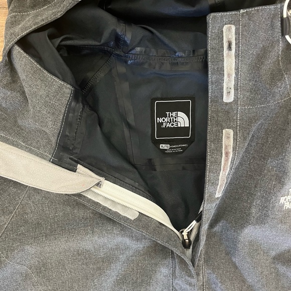 The North Face jacket - Picture 2 of 2